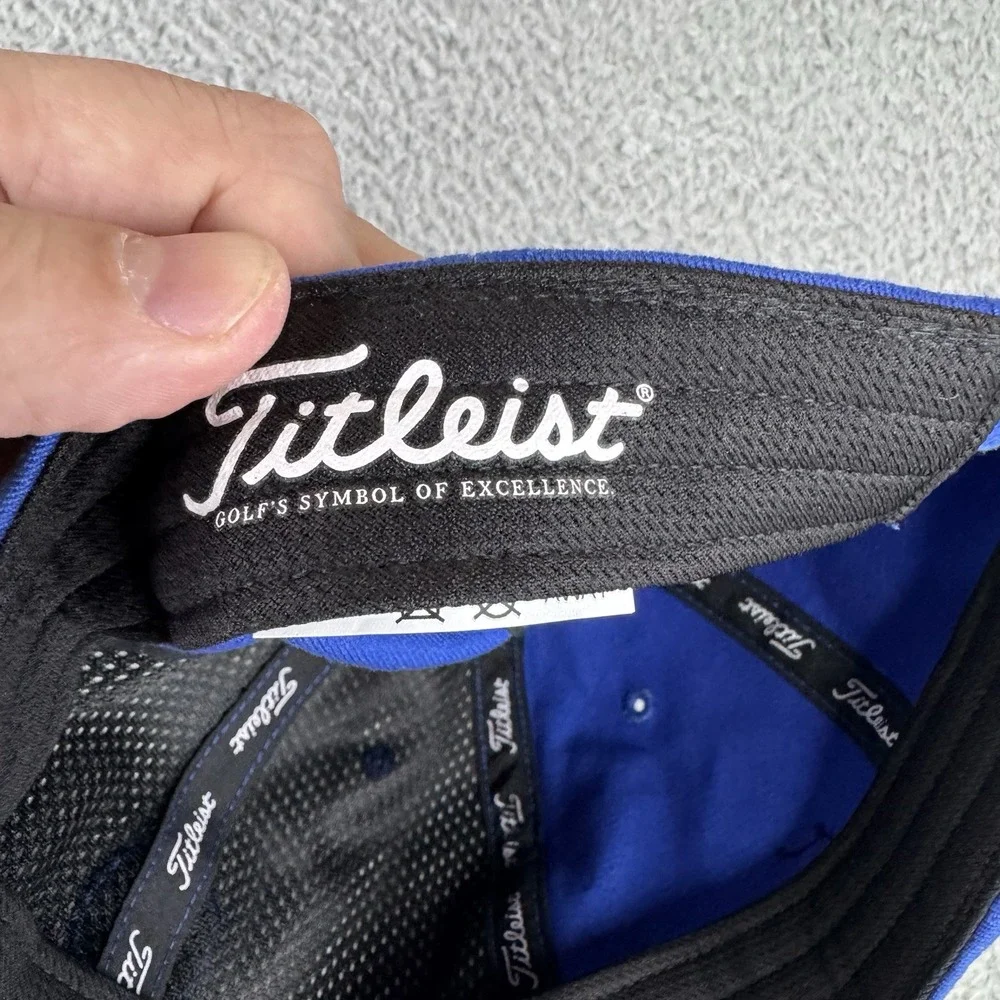 Titleist Golf Hat Ball Cap Blue‎ Small logo Adjustable Fit